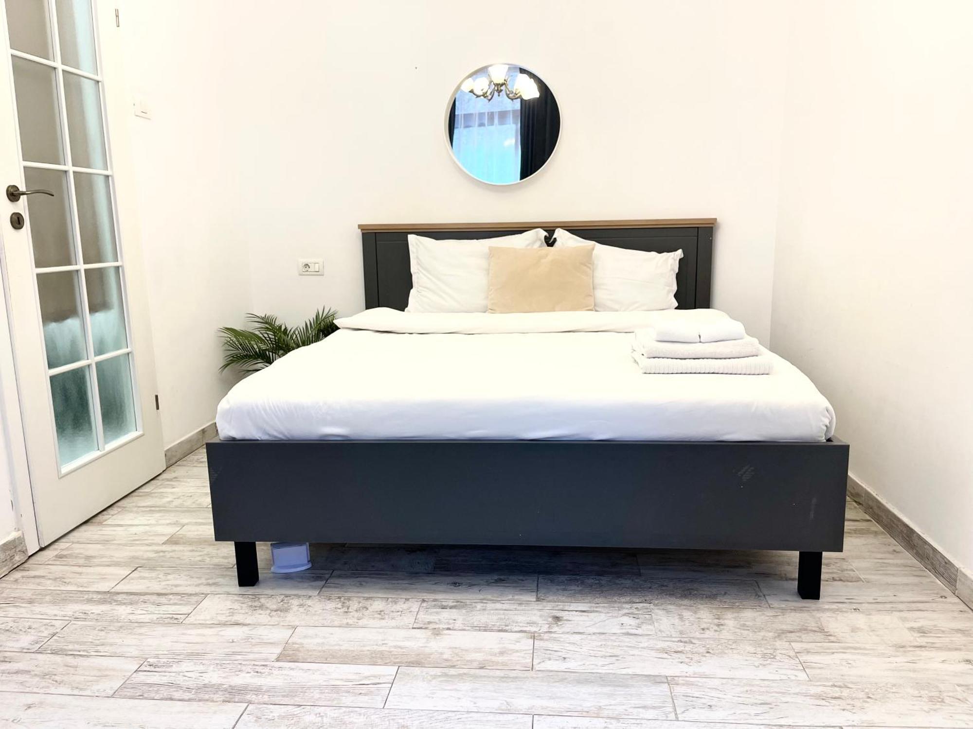Point 0 Apartment Бухарест Экстерьер фото